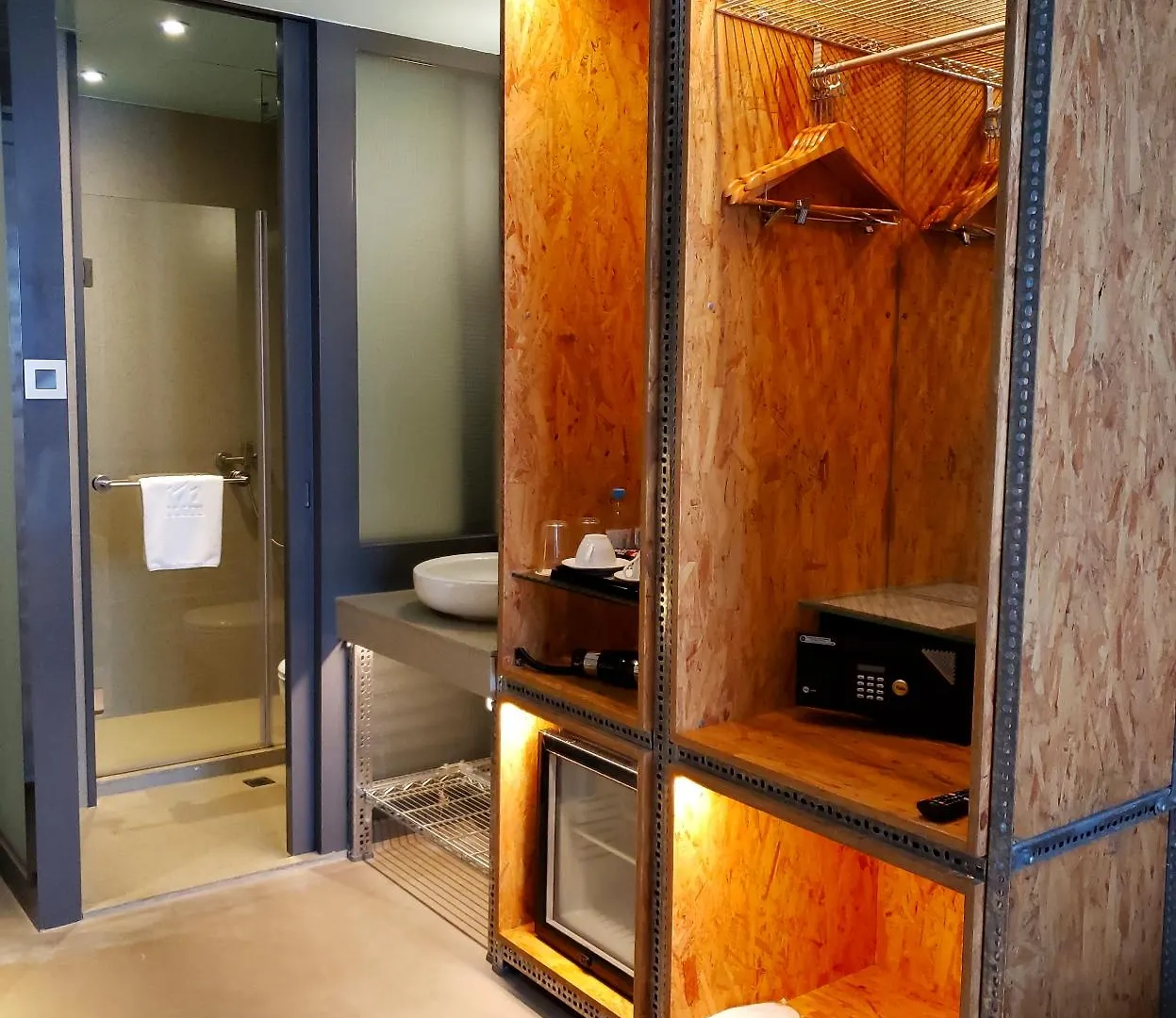 Ind Hotel Hong Kong