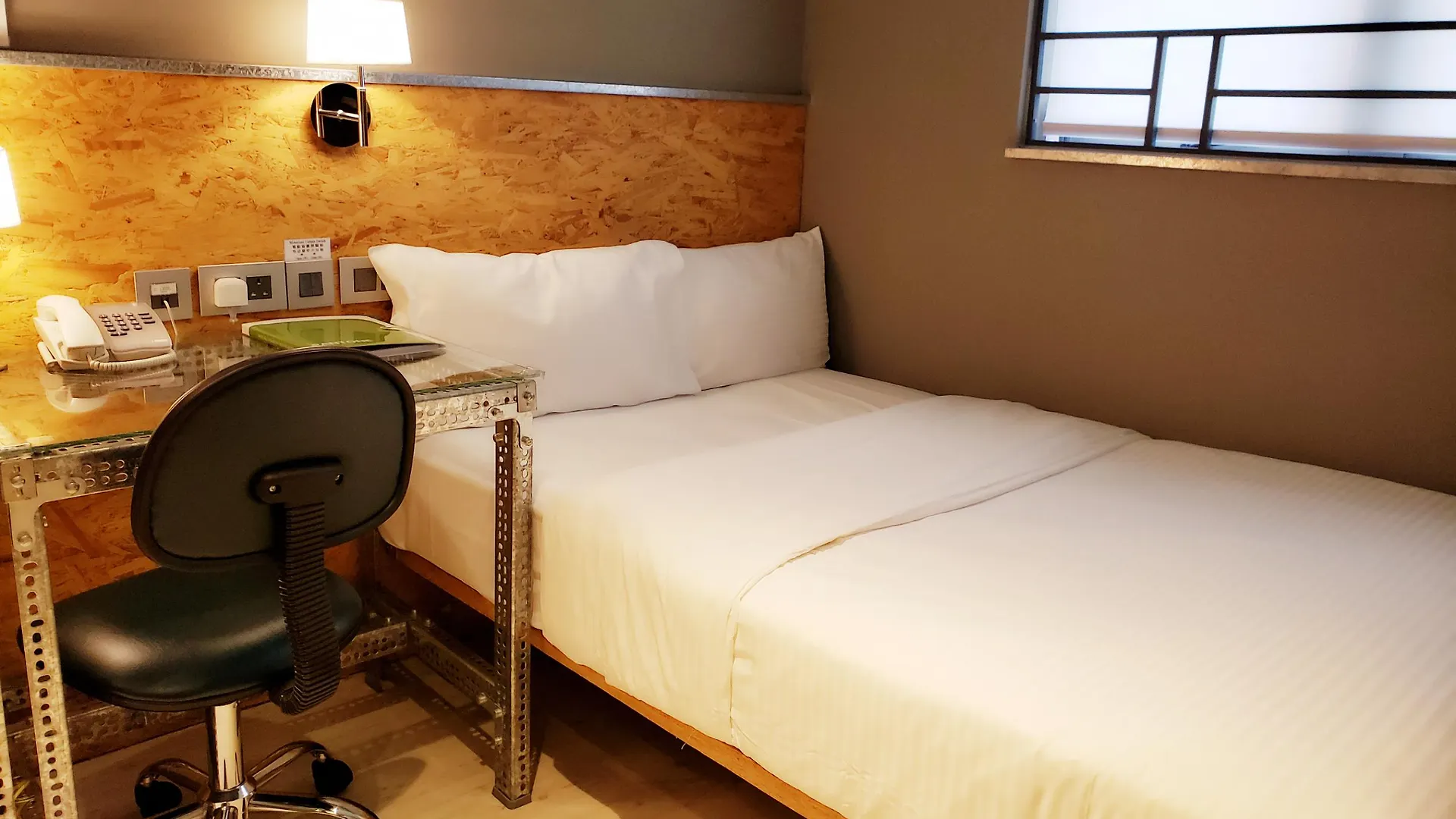 Ind Hotel Hong Kong 4*,