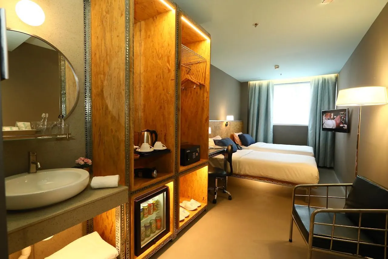 Ind Hotel Hong Kong