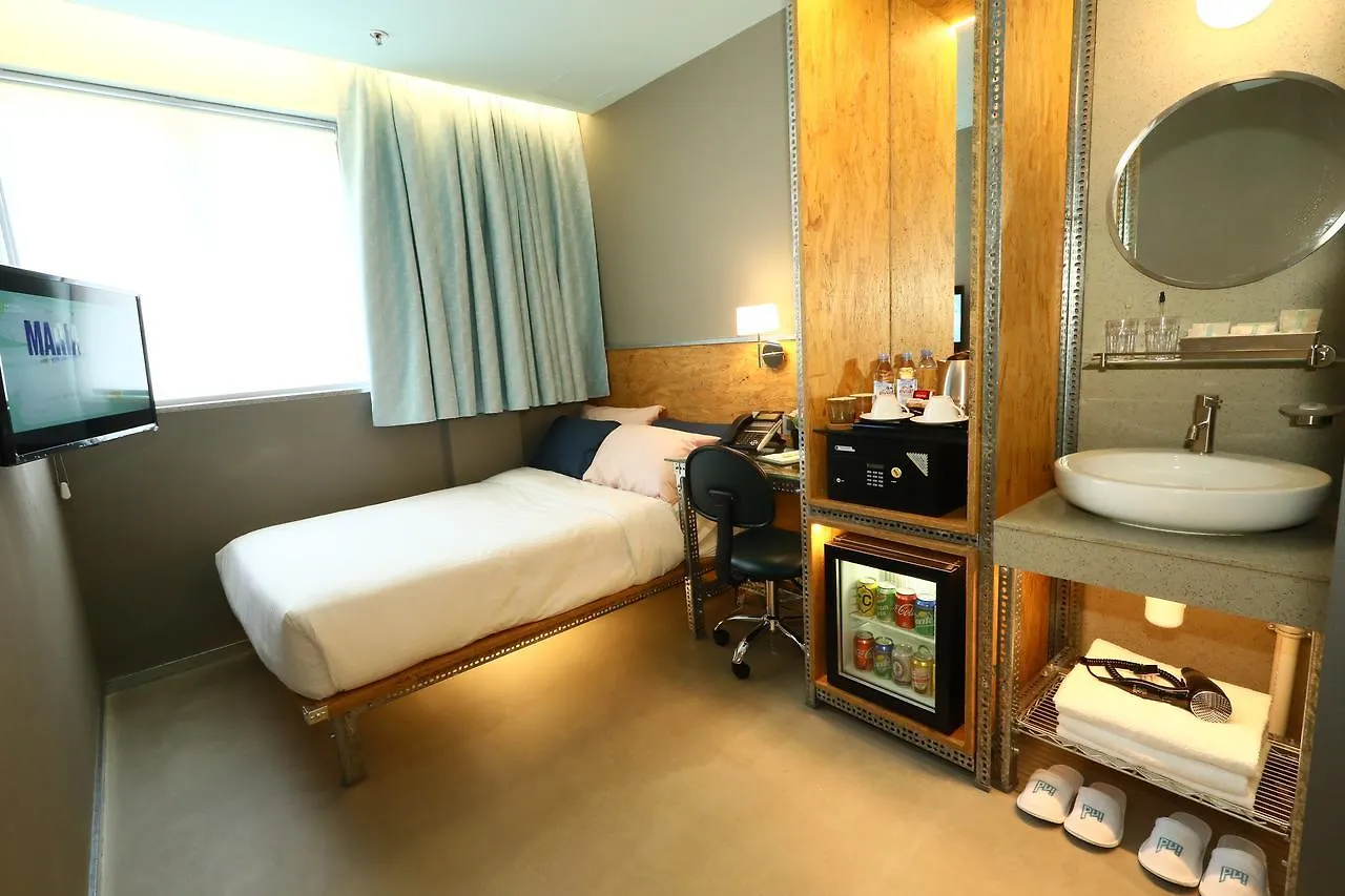 ****  Ind Hotel Hong Kong China