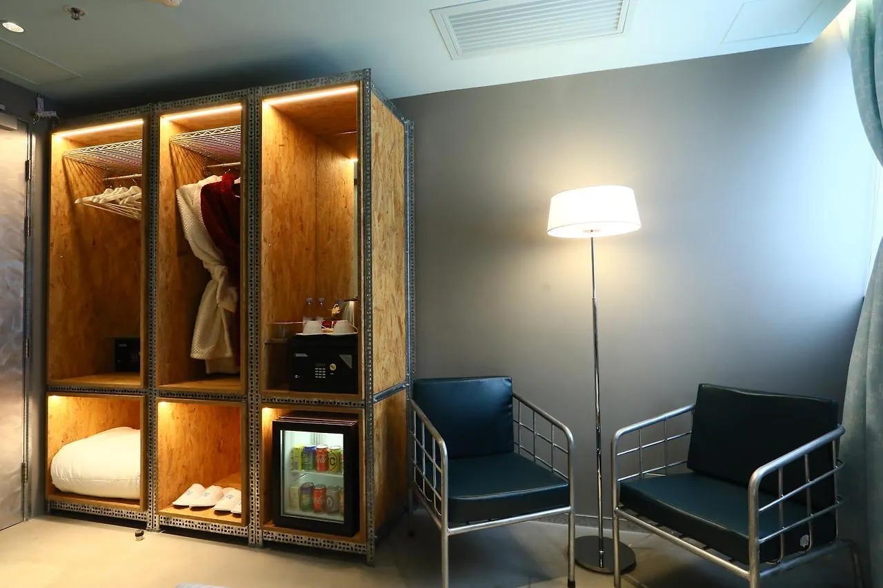 Ind Hotel Hong Kong