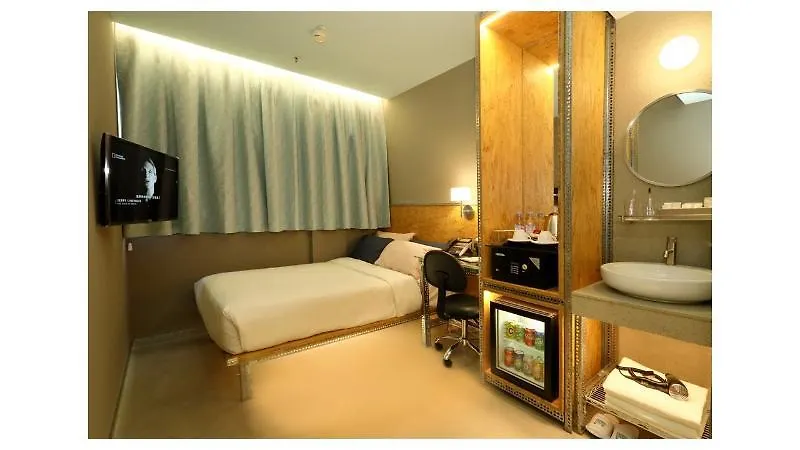 Ind Hotel Hong Kong