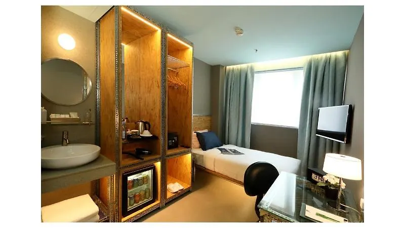 Ind Hotel Hong Kong