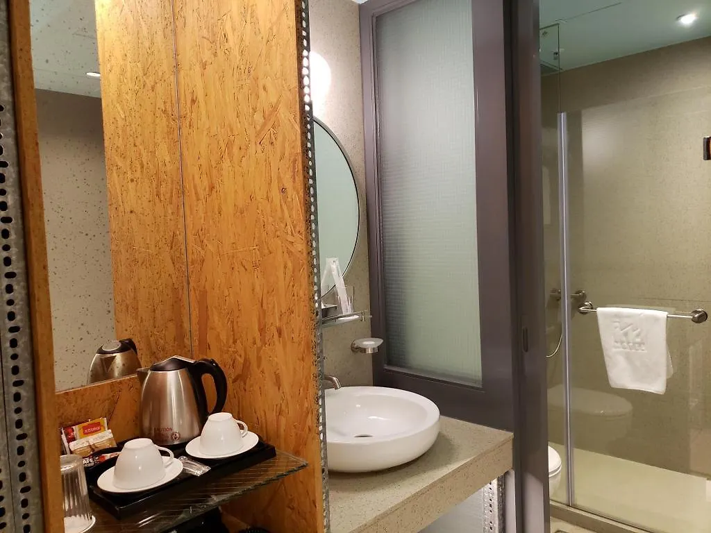 Ind Hotel Hongkong